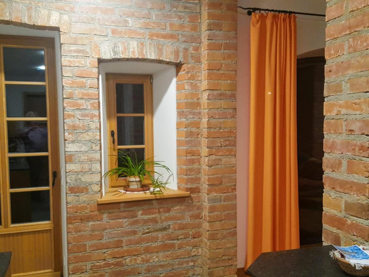 Sunhill Appartments, Klimatisiert Winhoring Buitenkant foto