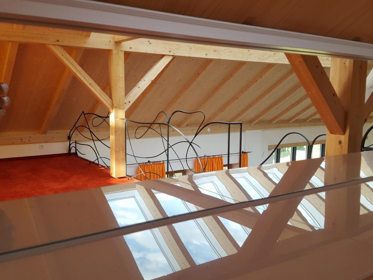 Sunhill Appartments, Klimatisiert Winhoring Buitenkant foto